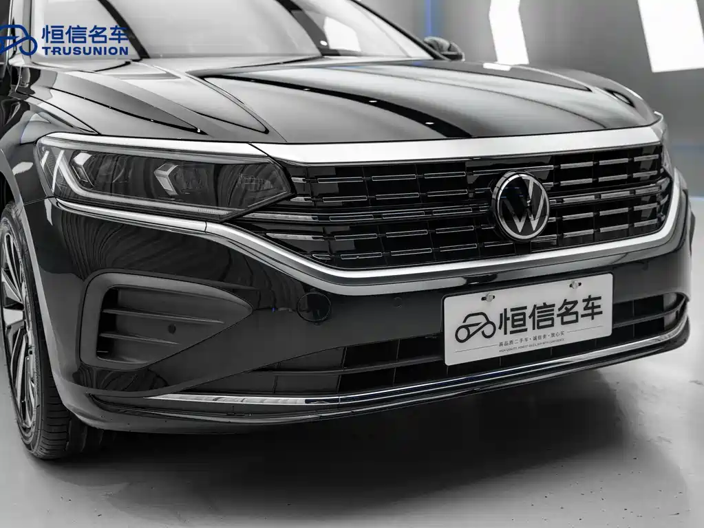 Volkswagen Passat — фото 9