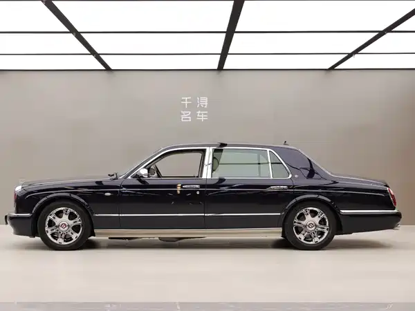Bentley Elegant 2004