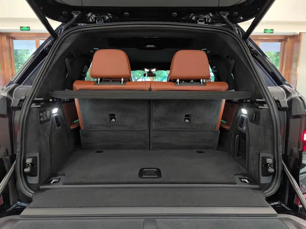 BMW X7 2021 — фото 33