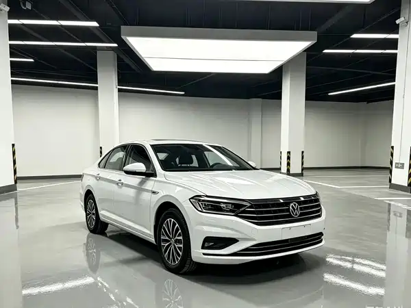 Volkswagen Sagitar 2020