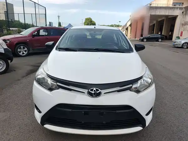 Toyota Vios 2015