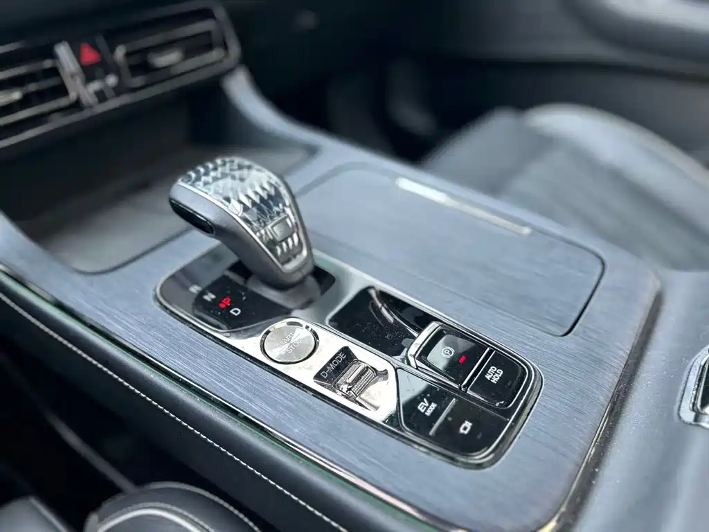 GAC Trumpchi GS8 2022 — фото 14
