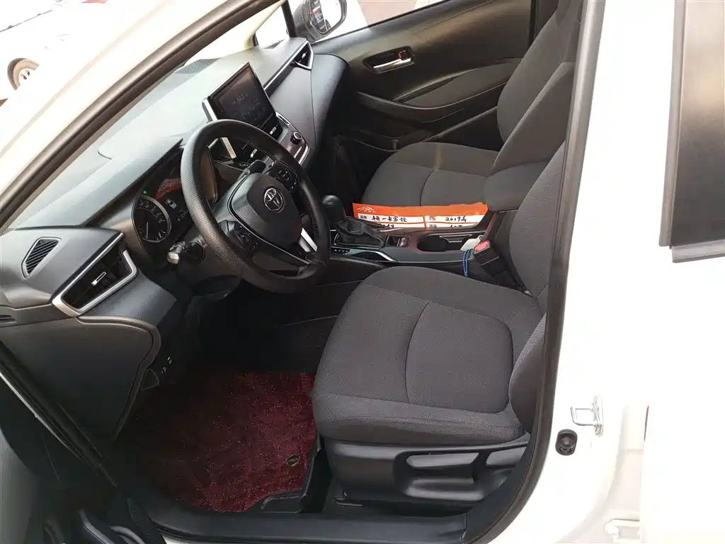 Toyota Corolla 2019 — фото 11