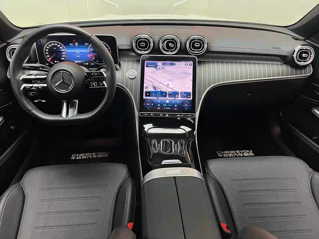 Mercedes-Benz C-Class 2023 — фото 12