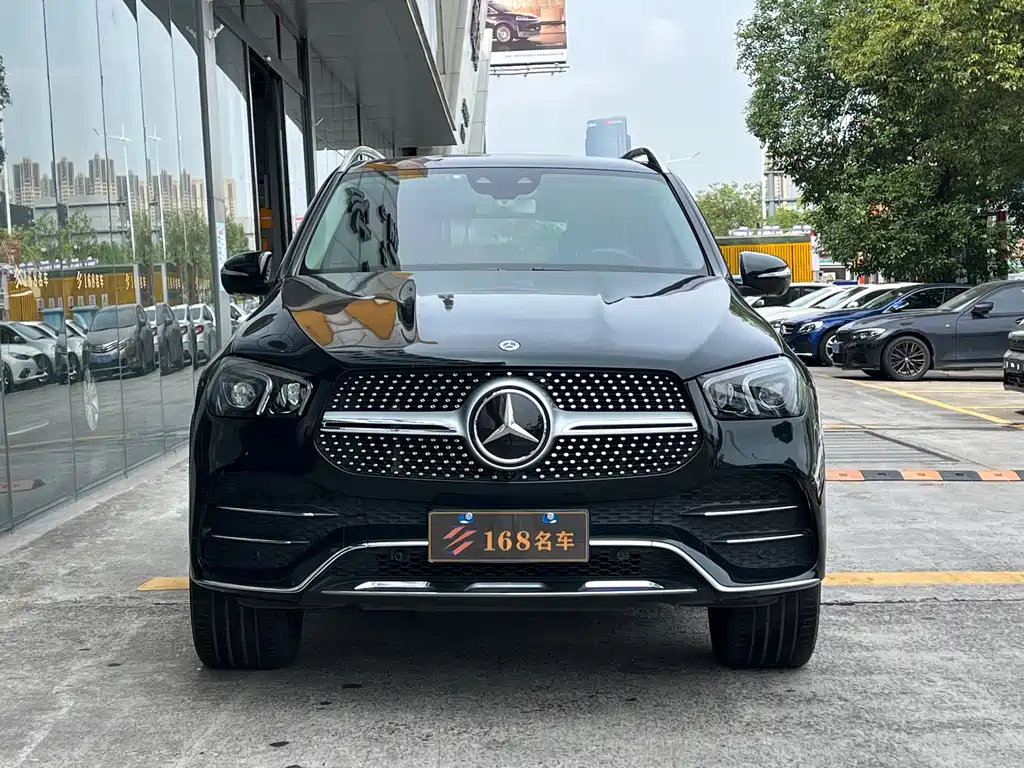Mercedes-Benz GLE 2020 — фото 2
