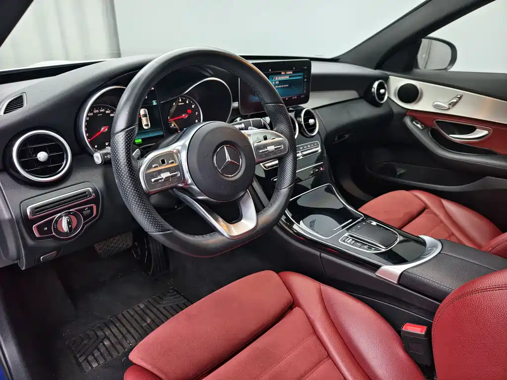 Mercedes-Benz C-Class 2019 — фото 11