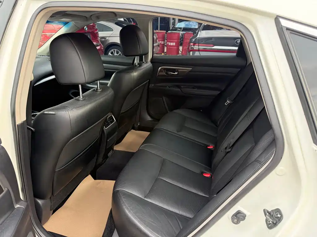 Nissan Teana 2014 — фото 6