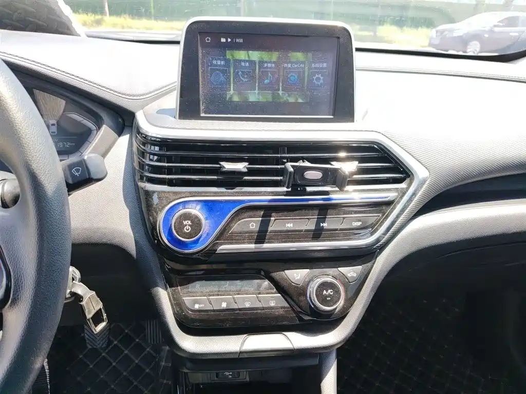 Changan Yuexiang 2019 — фото 6
