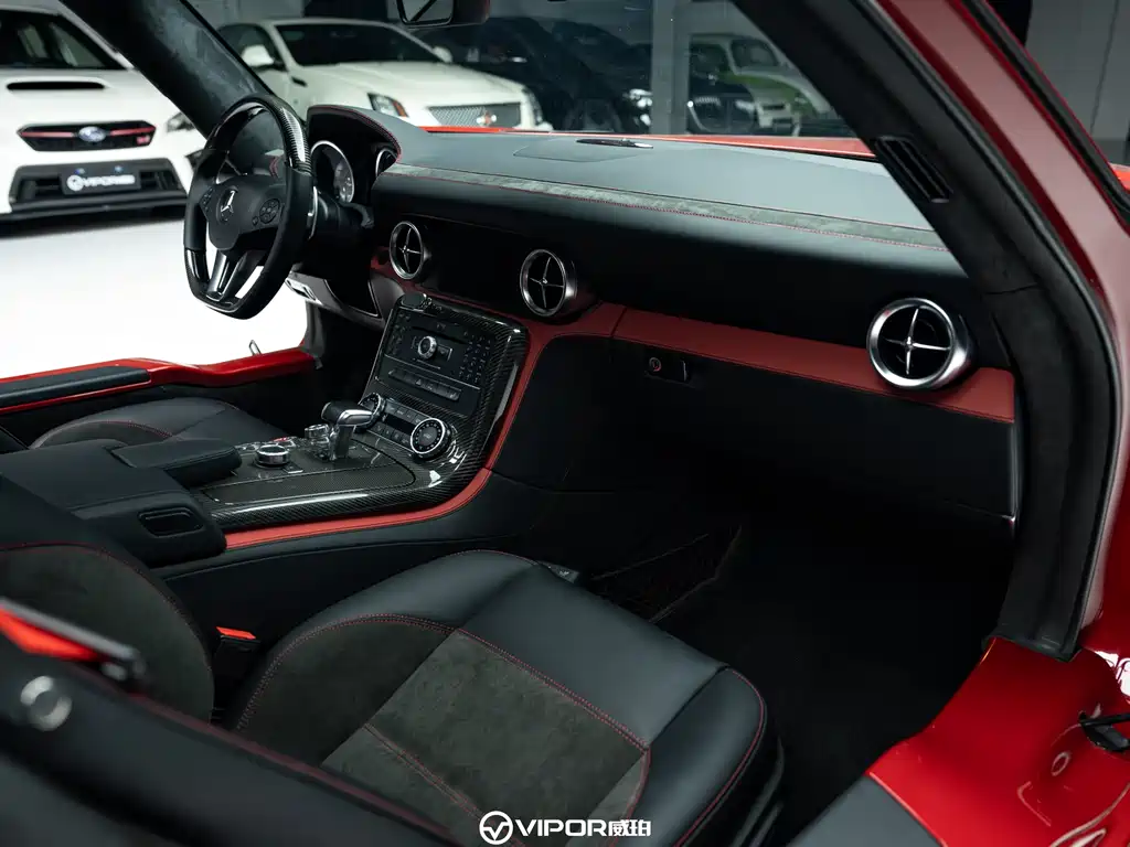 Mercedes-Benz SLS AMG 2014 — фото 14