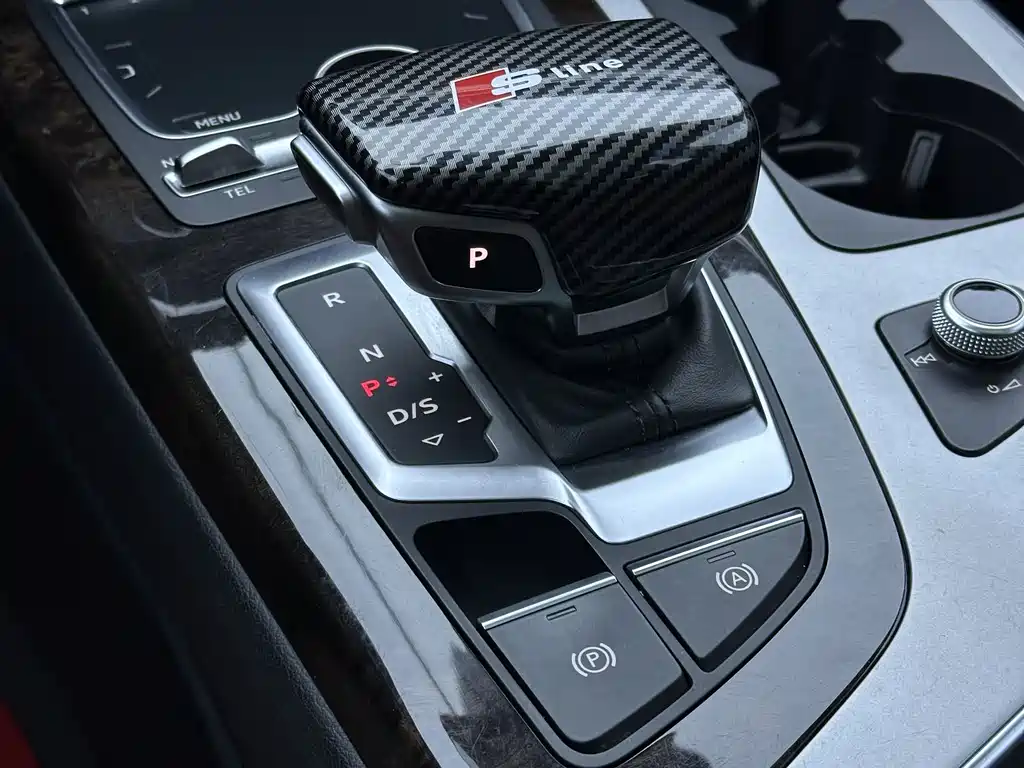Audi Q7 2016