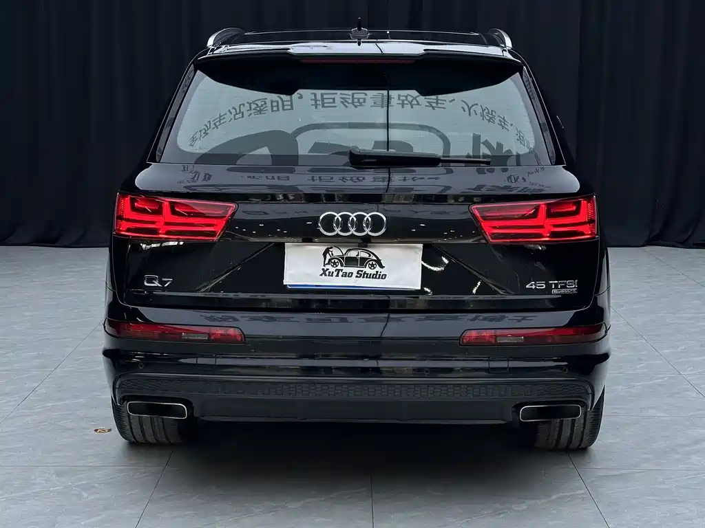 Audi Q7 2016 — фото 16