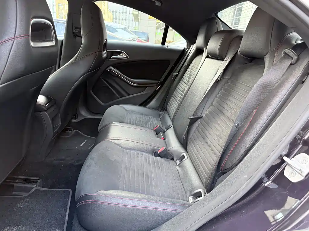 Mercedes-Benz CLA 2016 — фото 13