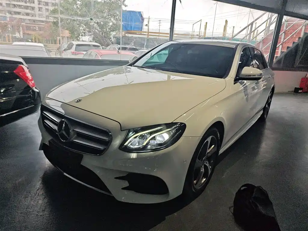 Mercedes-Benz E-Class 2018 — фото 2
