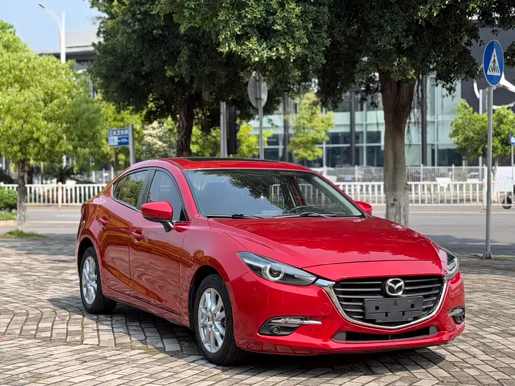 Mazda 3 Axela 2017 — фото 3