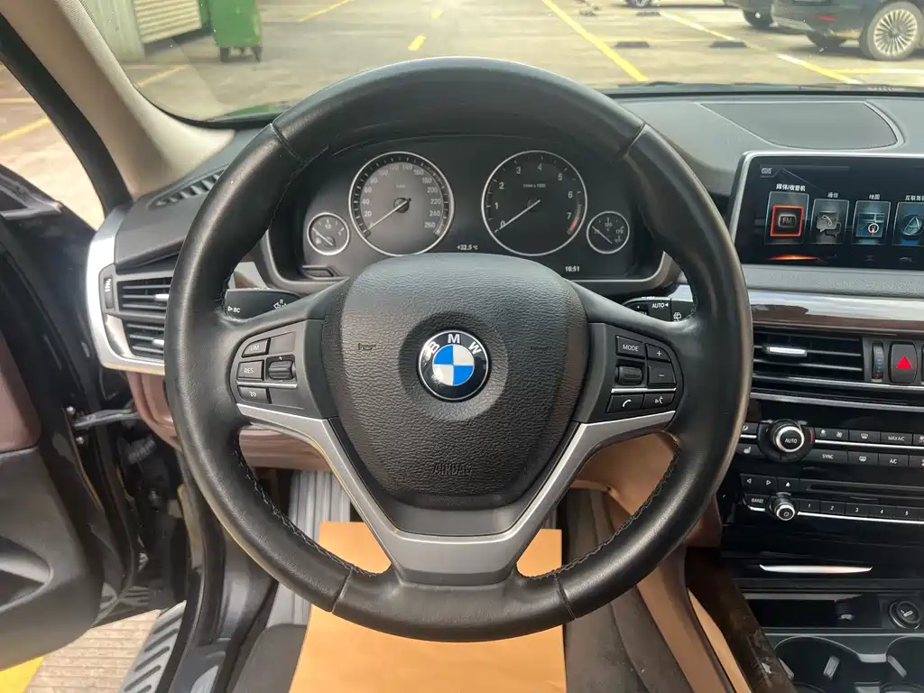 BMW X5 2017 — фото 10