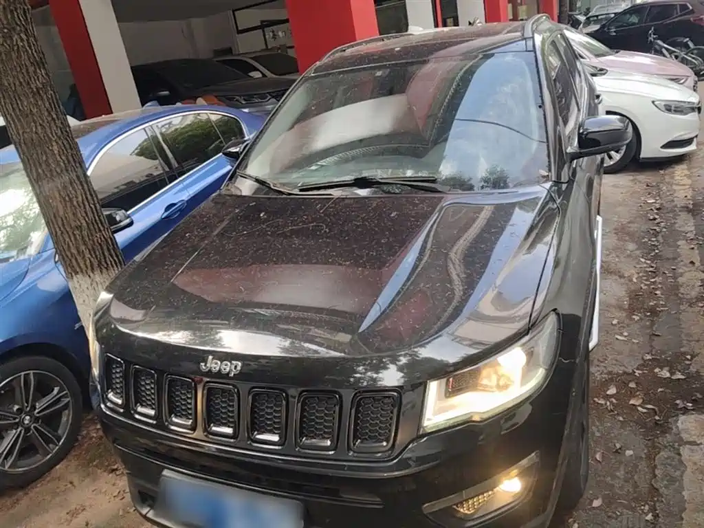 Jeep Compass 2019 — фото 3