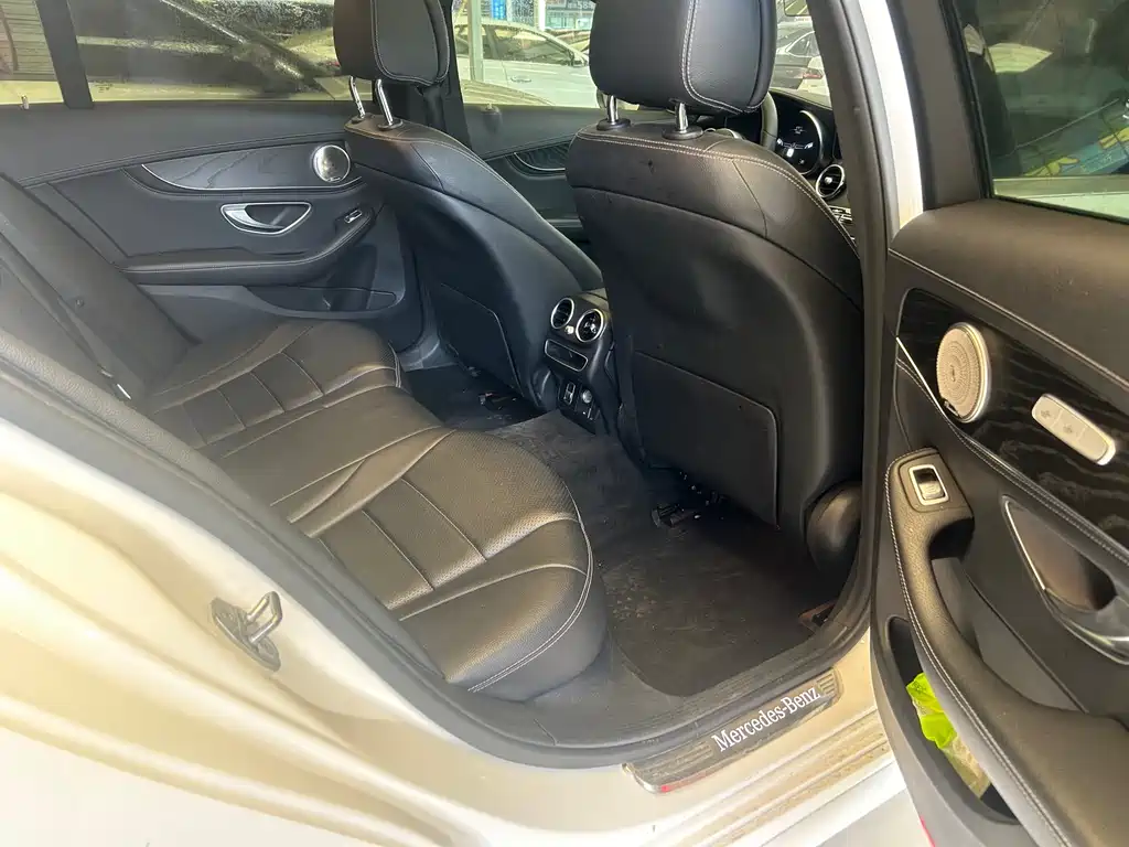 Mercedes-Benz C-Class 2020 — фото 11