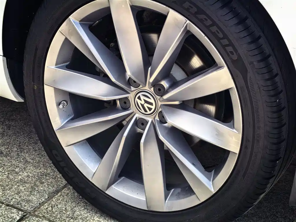 Volkswagen CC 2018 — фото 11