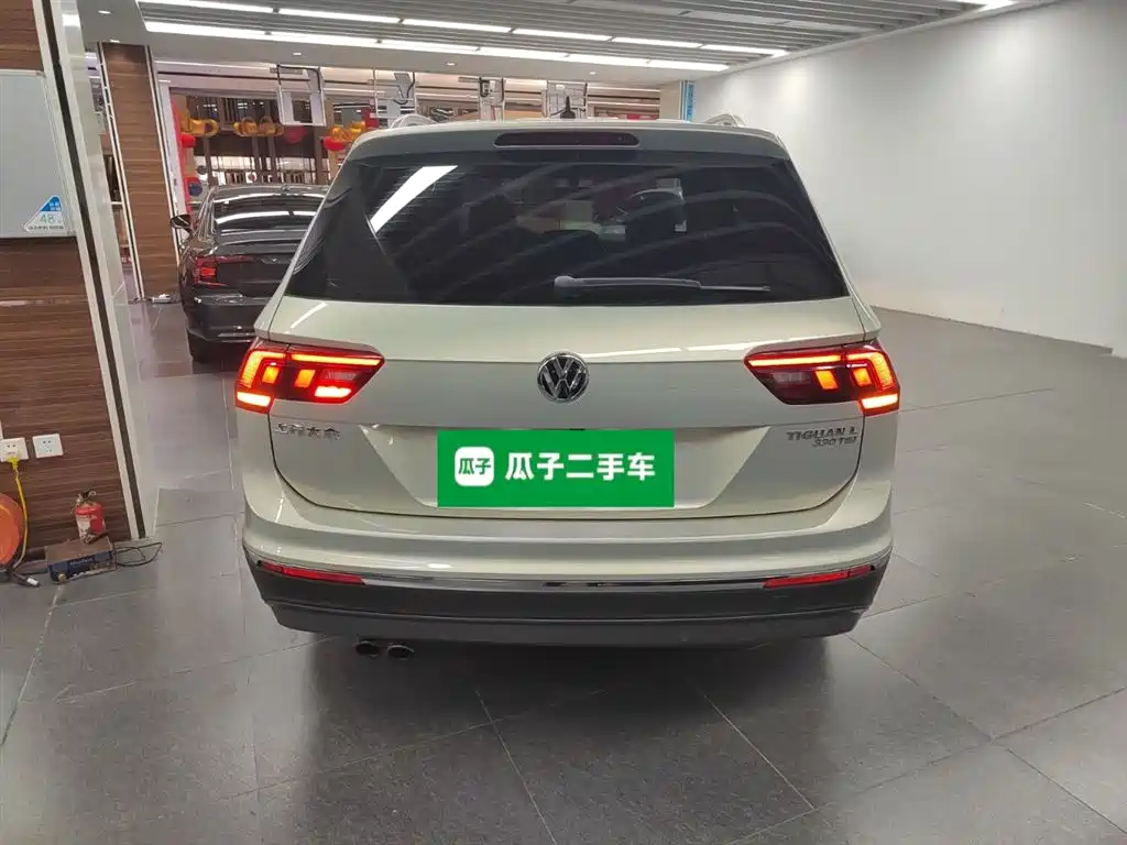 Volkswagen Tiguan L 2018 — фото 4