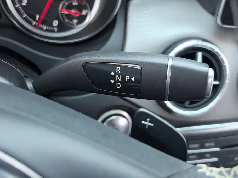 Mercedes-Benz CLA 2017 — фото 16