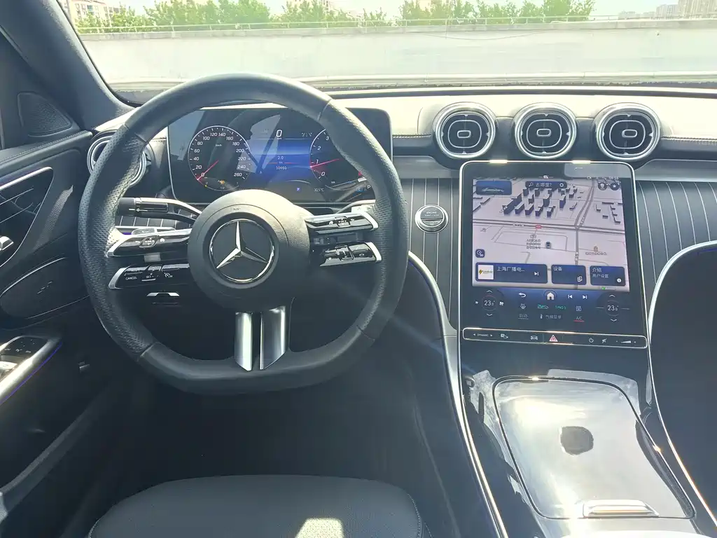 Mercedes-Benz C-Class 2024