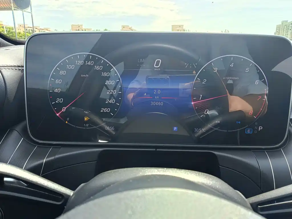 Mercedes-Benz C-Class 2024