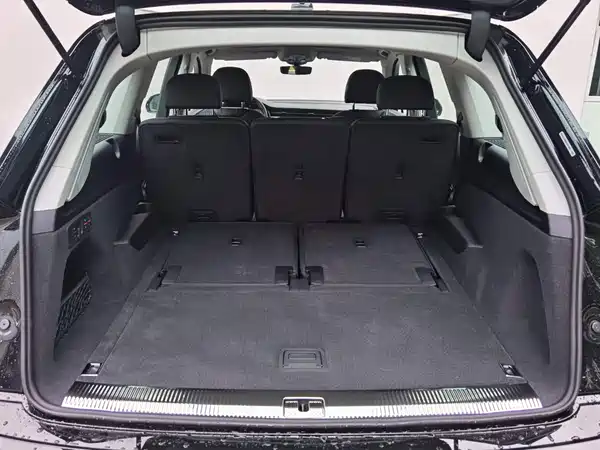 Audi Q7 2025