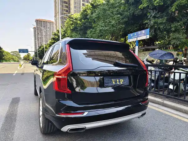 Volvo XC90 2019