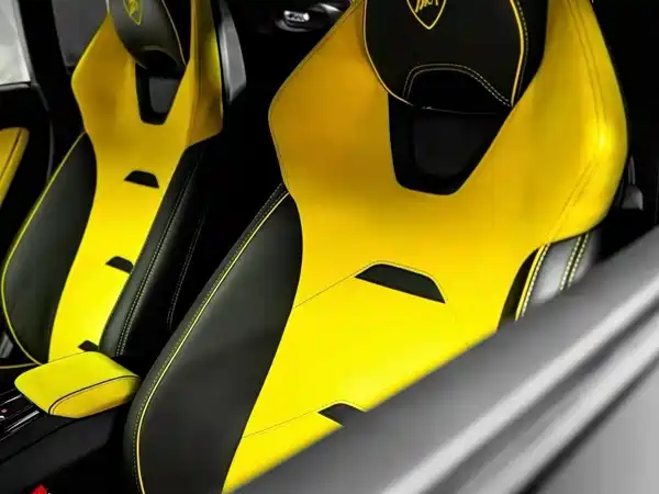 Lamborghini Huracan 2021