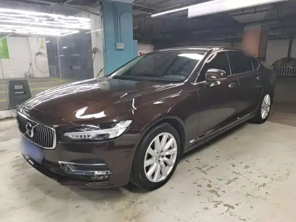 Volvo S90 2020