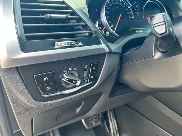 BMW X3 2019