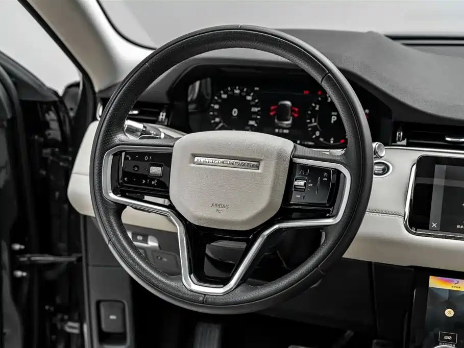 Land Rover Evoque 2022 — фото 30