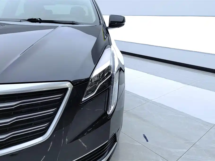 Cadillac XTS 2019 — фото 5