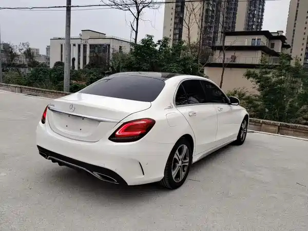 Mercedes-Benz C-Class 2019