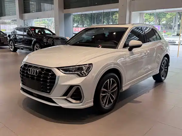 Audi Q3 2022