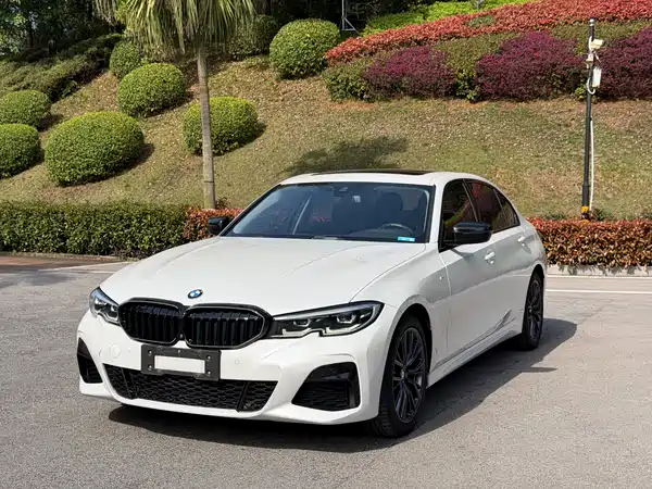 BMW 3 Series 2020