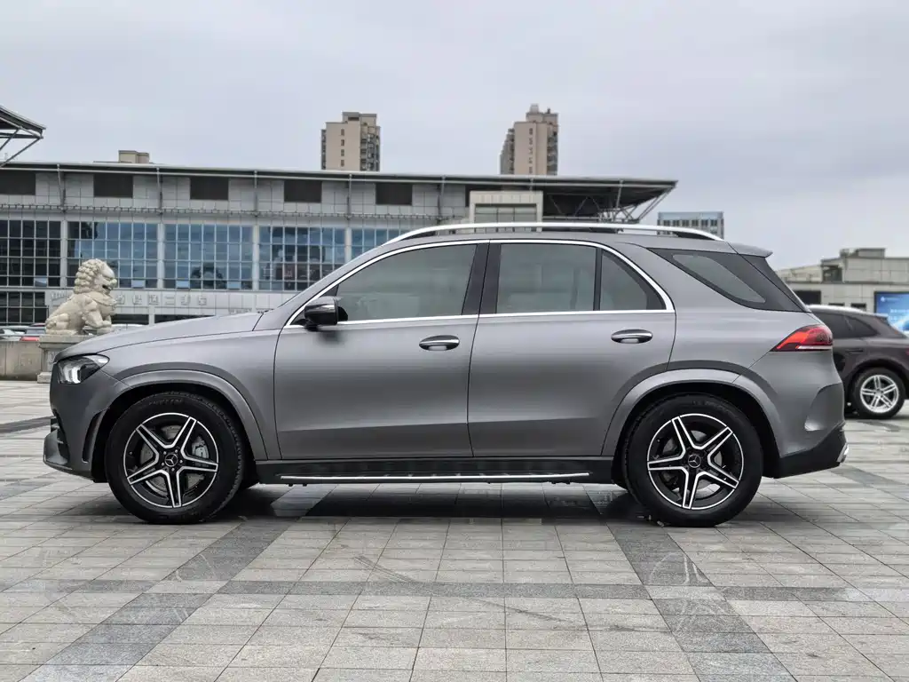 Mercedes-Benz GLE AMG 2020 — фото 5