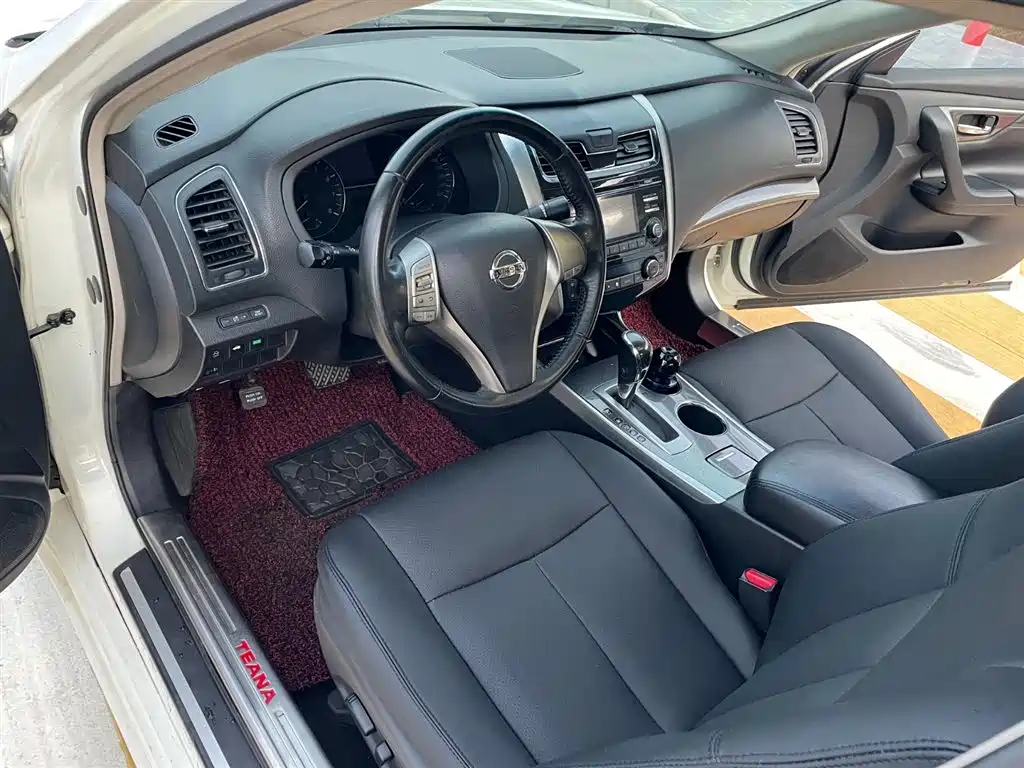 Nissan Teana 2014 — фото 10