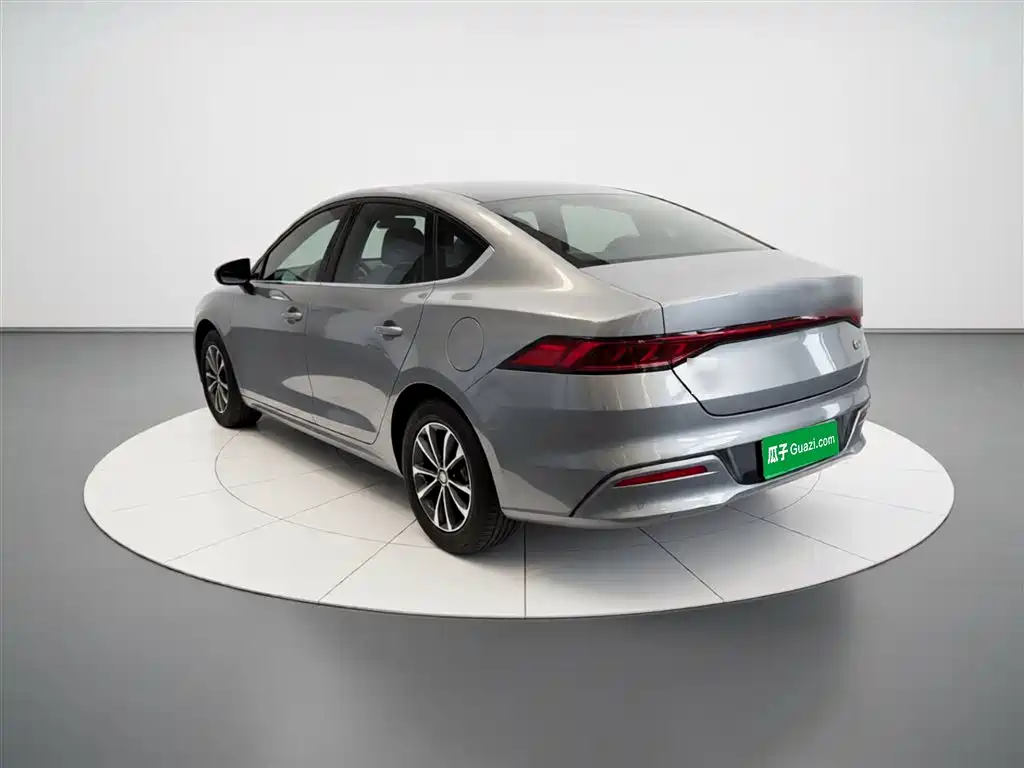 BYD Qin PLUS 2023 — фото 5