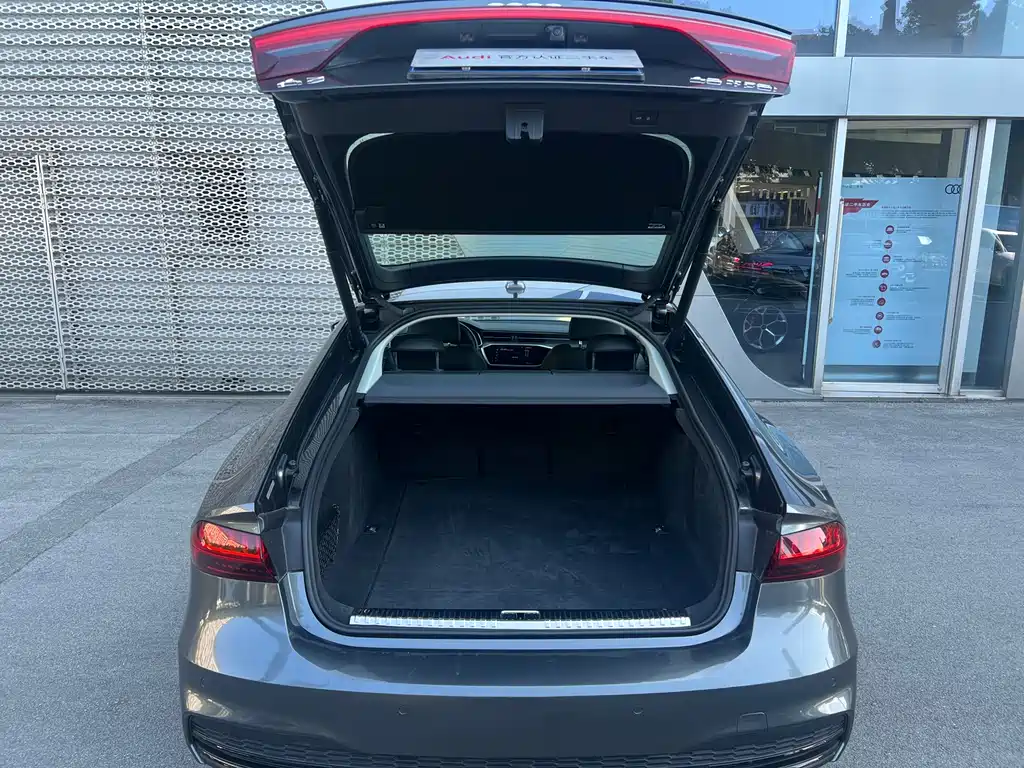 Audi A7 2023