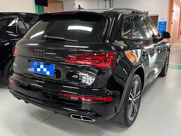 Audi Q5L 2024