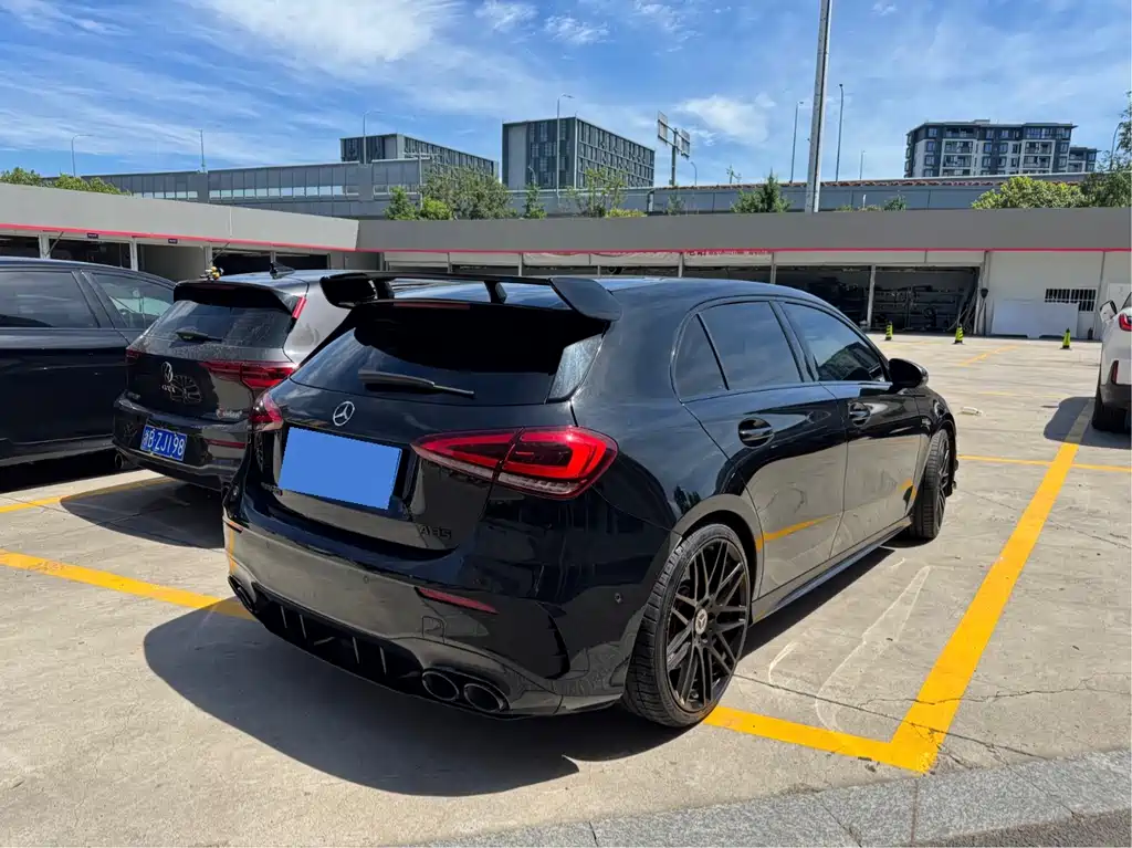 Mercedes-Benz A-Class AMG 2021 — фото 10