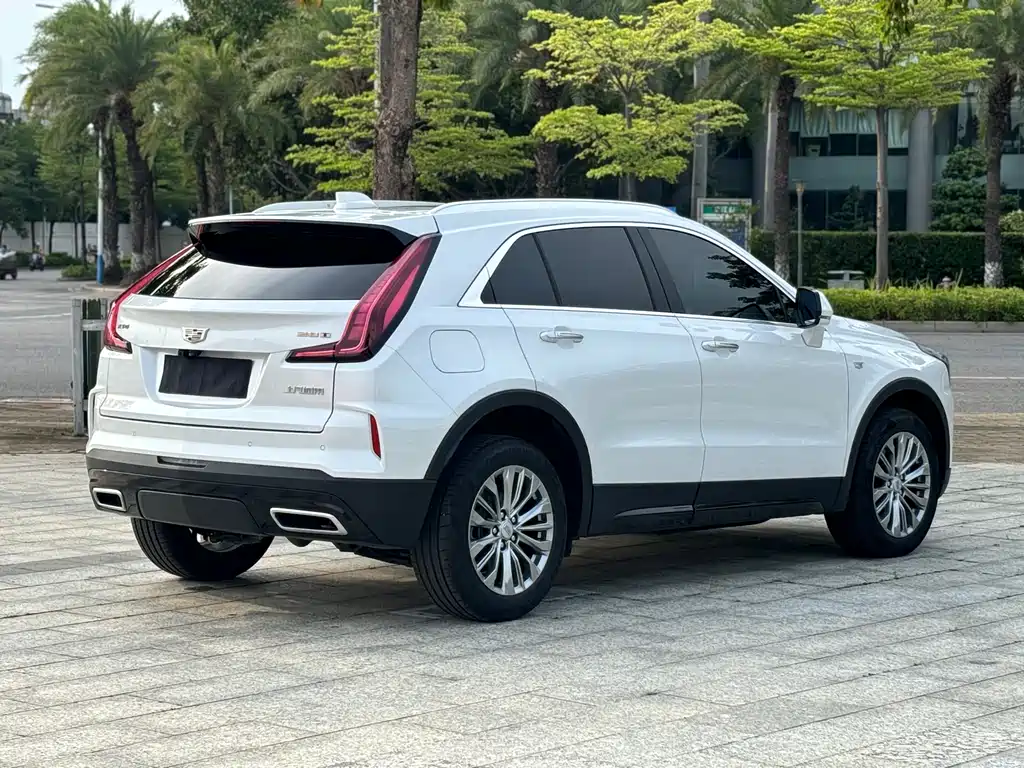 Cadillac XT4 2025 — фото 6