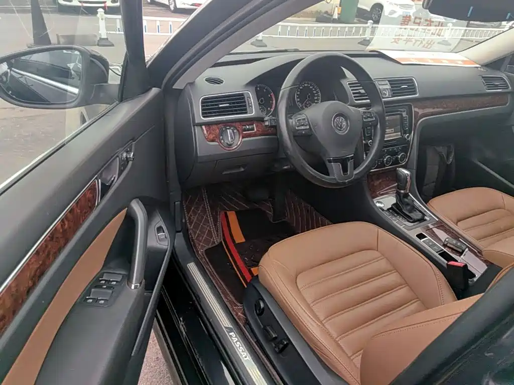 Volkswagen Passat 2015 — фото 12