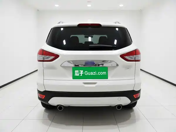 Ford Kuga 2015