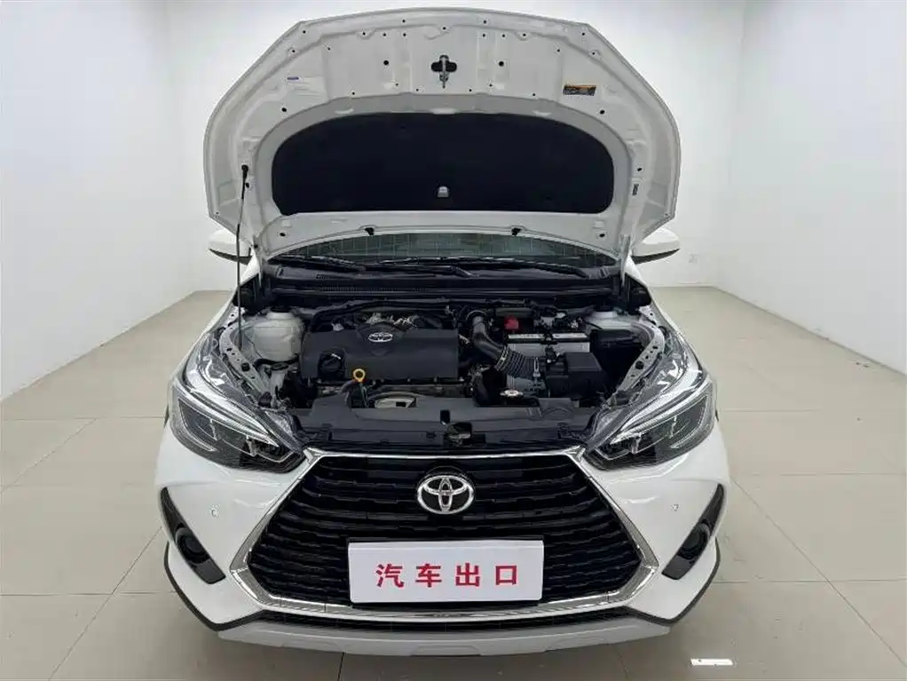 Toyota Yaris L 2022