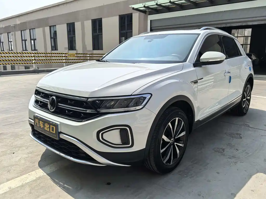 Volkswagen T-Roc 2023