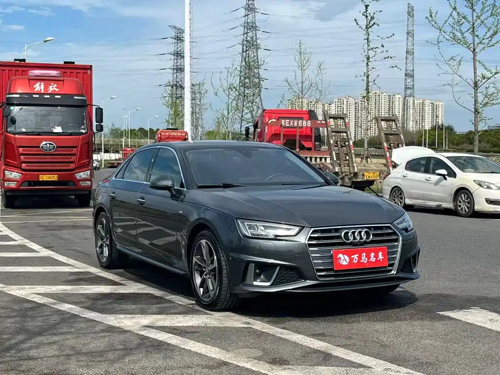 Audi A4L 2019 — фото 3
