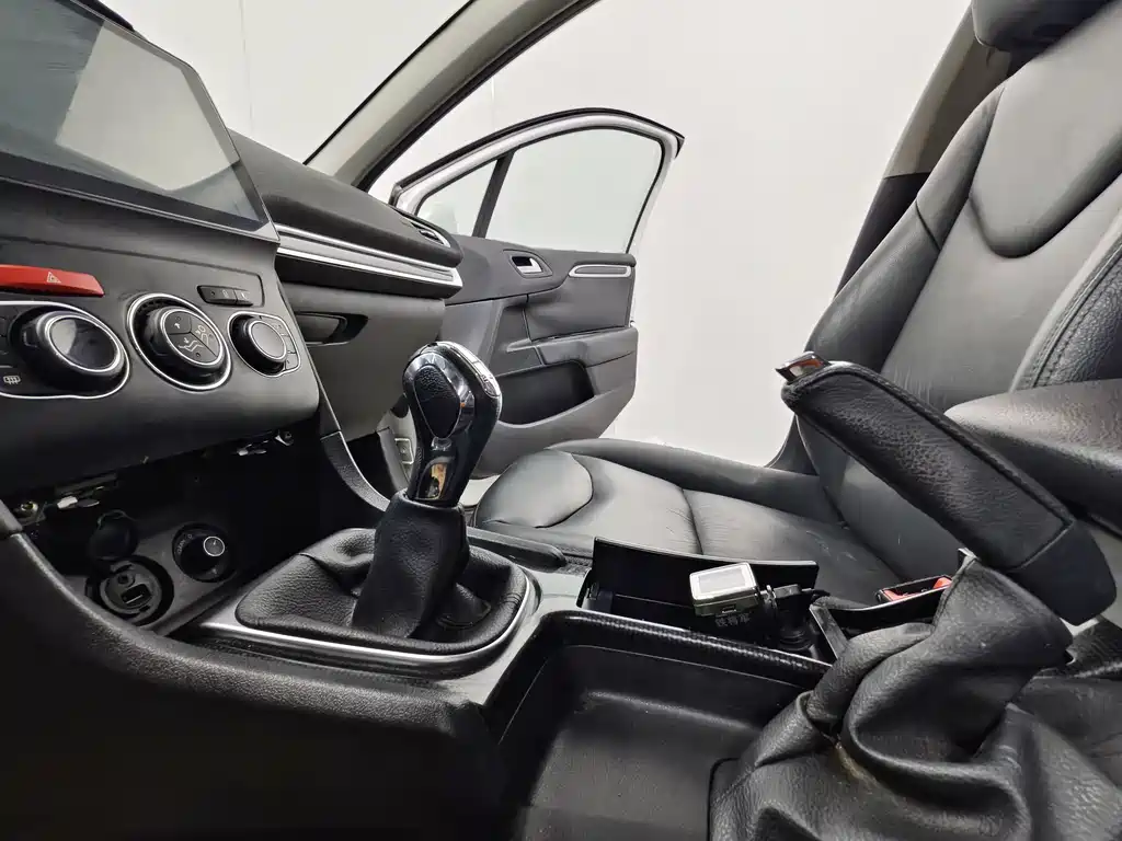Citroen C4L 2013 — фото 12