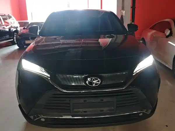 Toyota Harrier 2022